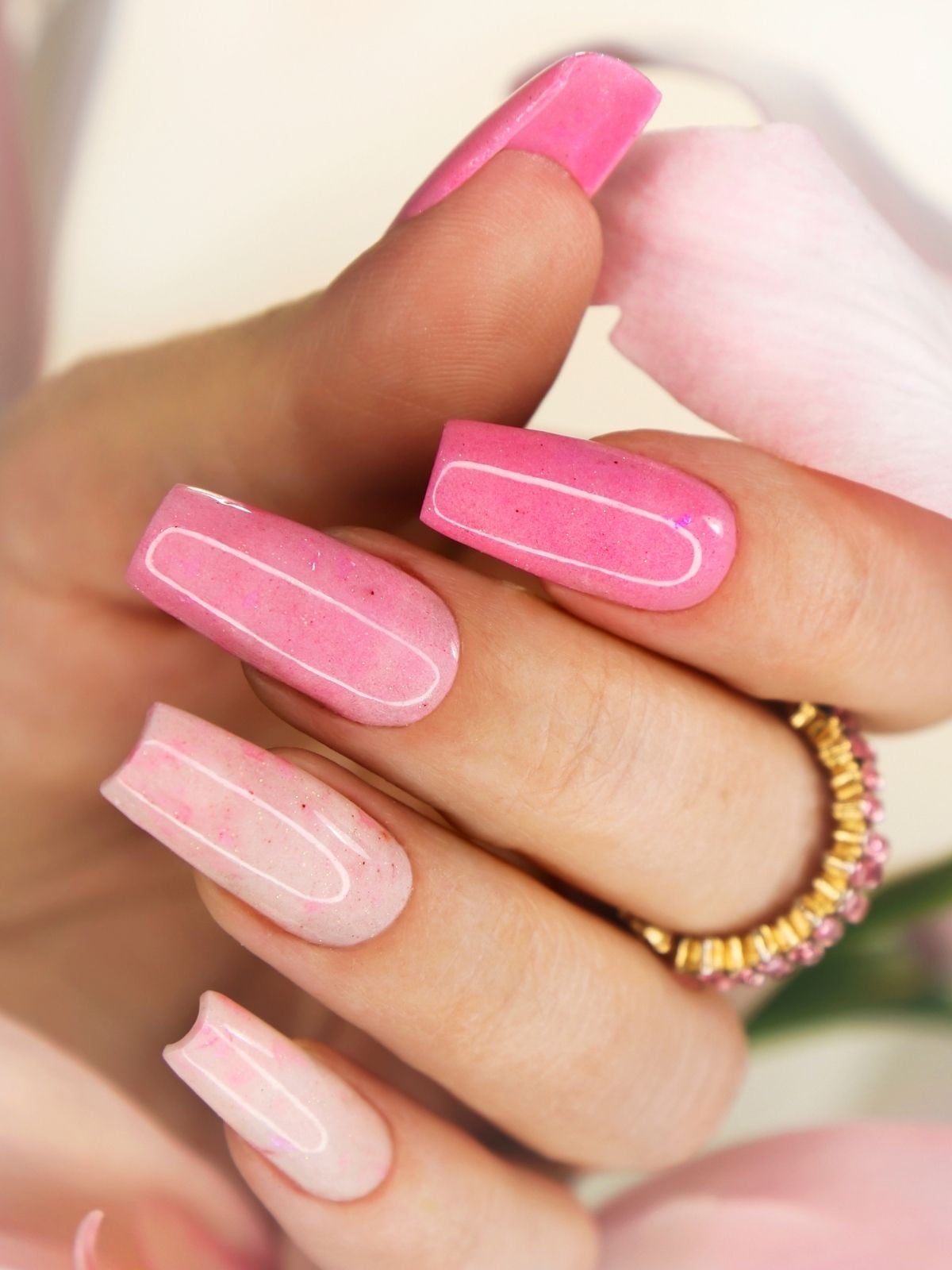 Pink glitter coffin nails